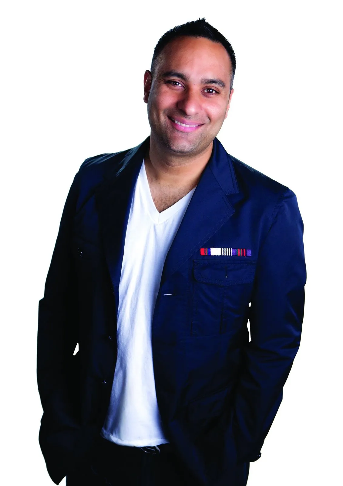 Russell Peters Talks Trash