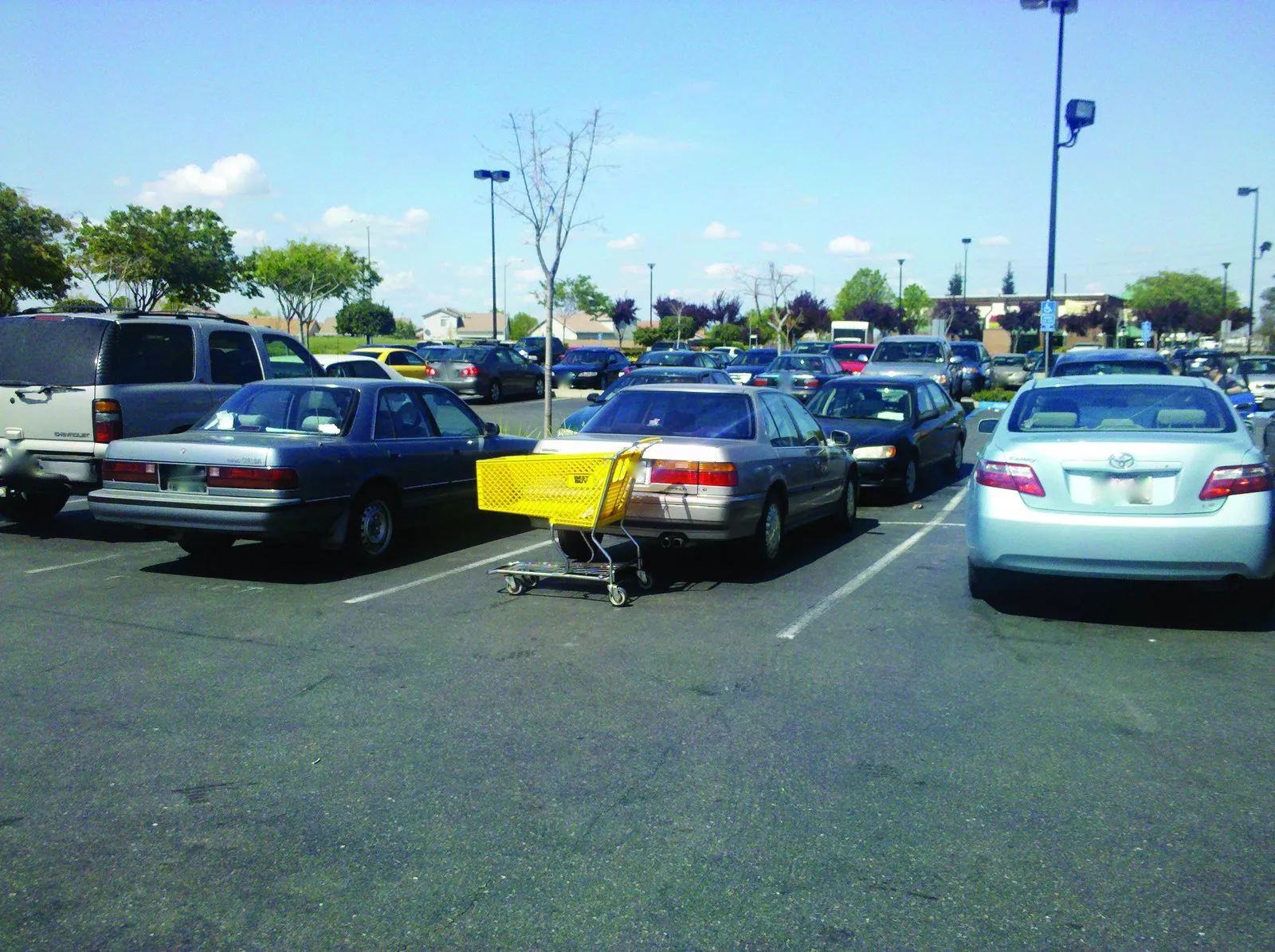 5 People Who Turn Every Parking Lot Into A War Zone