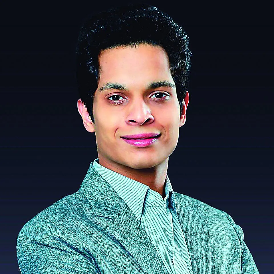 Akshat Tiwary, 25, Advertising Consultant, New Delhi