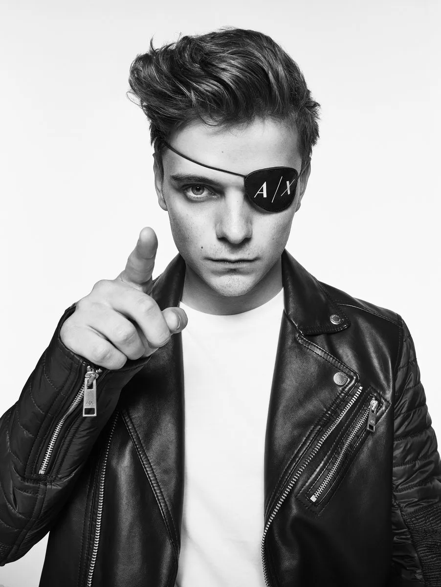 Hey Mr DJ