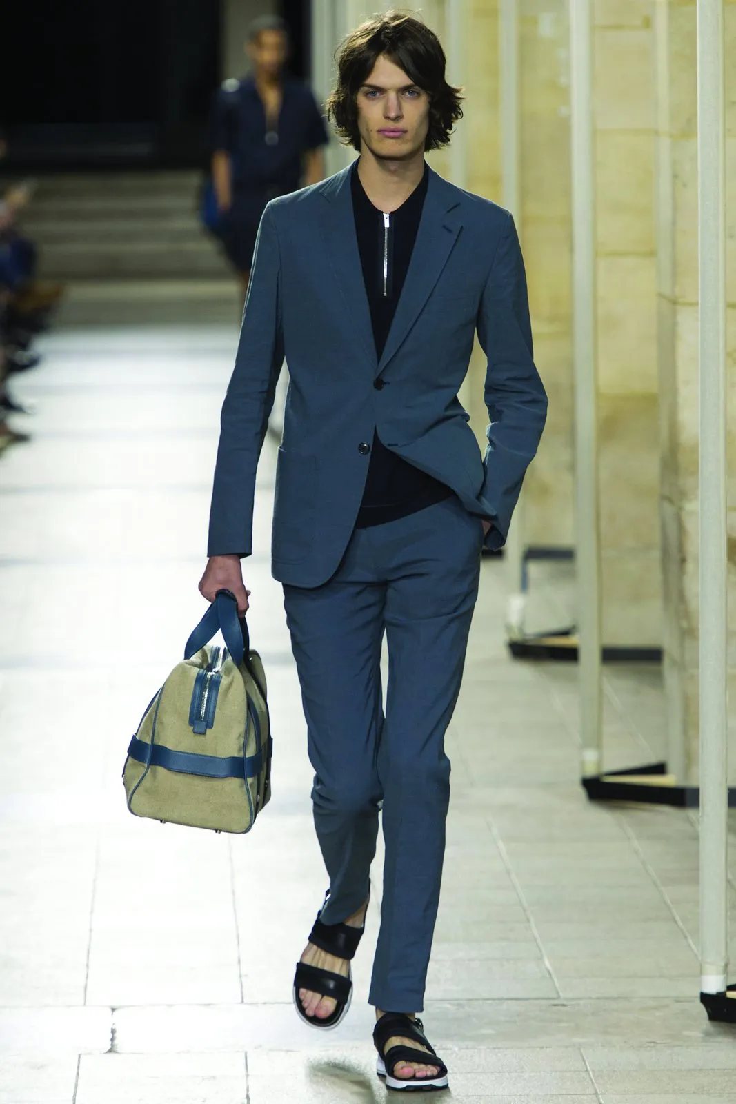 Keeping with the trendy times: Spring-Summer looks