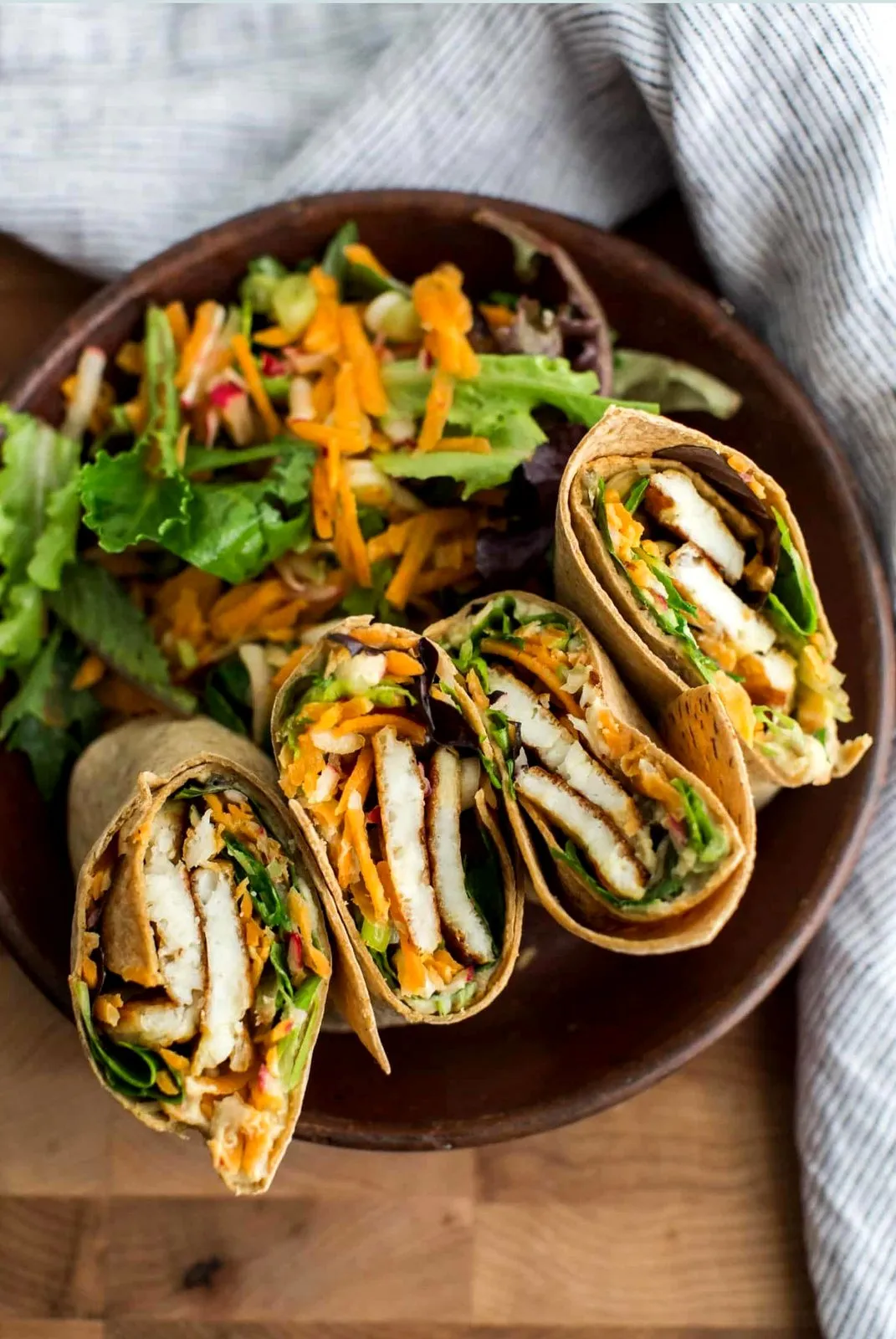 Hummus Wrap with Halloumi