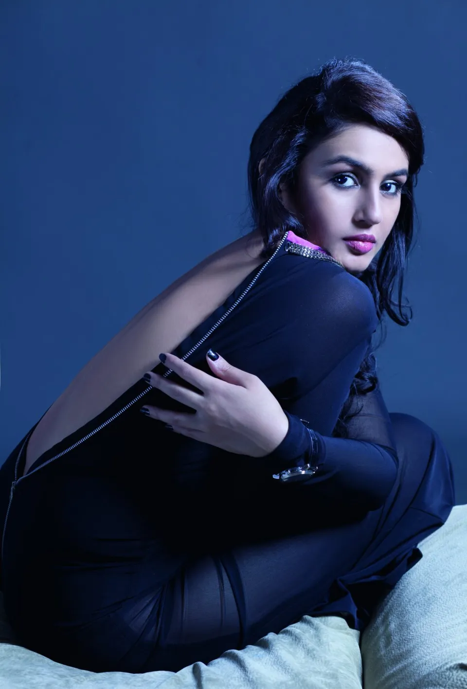 Permission granted to ogle: Huma Qureshi