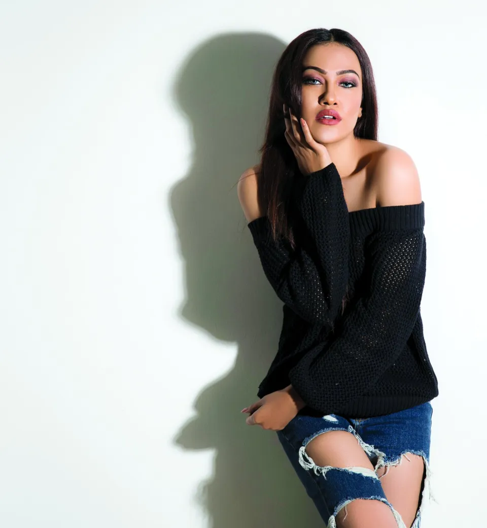 FHM Discovery: Pooja Bhasin