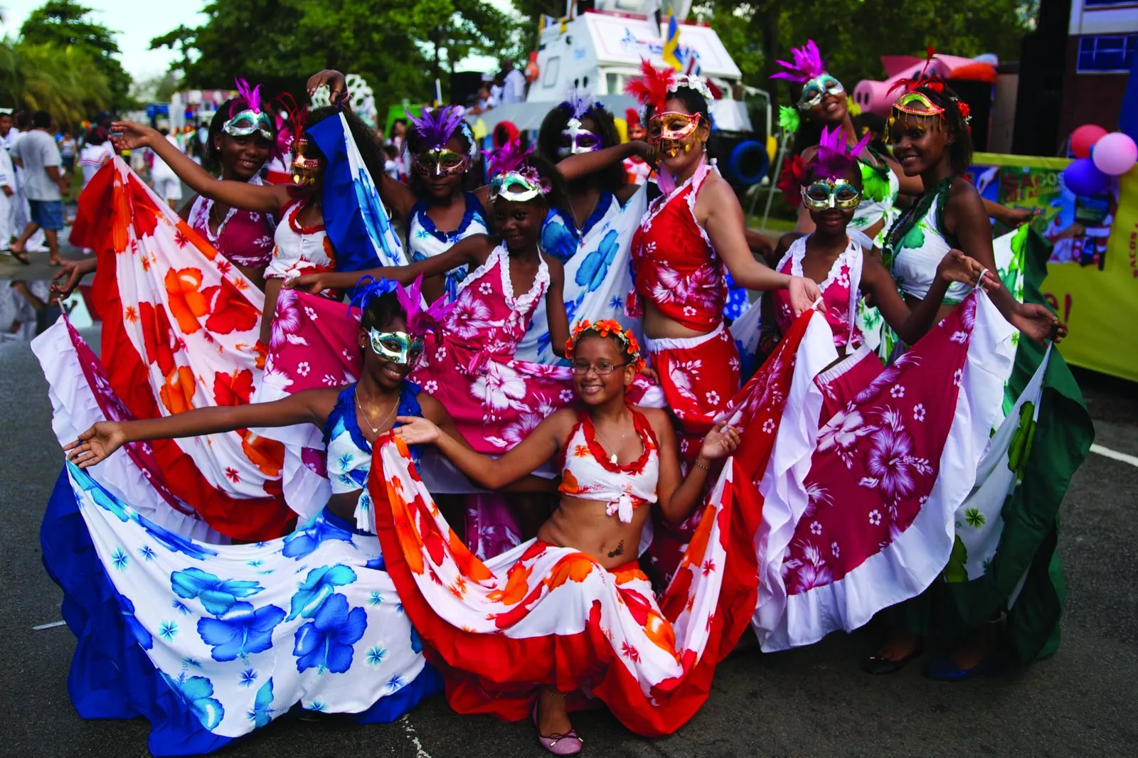 Come, fall in love with the Seychelles