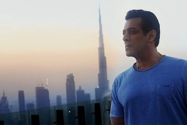 IIFA 2022: Salman Khan Tears Up, Expressing His Old Memory Salman Khan