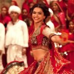 Navratri Special: Top Hindi Songs Which Will Make You Groove in Garba and Dandiya Nights