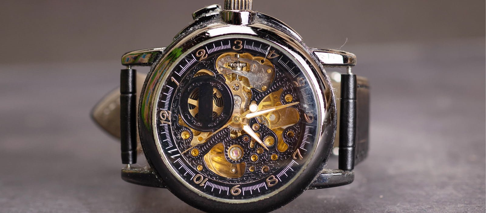 Be A Trendsetter And Up Your Game Of Watches By Knowing The Top Picks From Luxury Brands