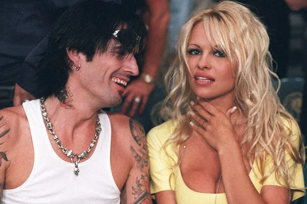 Pamela Anderson is “Back” with Netflix Documentary: “Tell the Real Story” Pamela Anderson