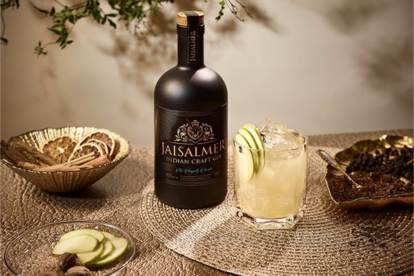 Jaisalmer Indian Craft Gin - How To Make A Royal Cocktail cocktail recipe