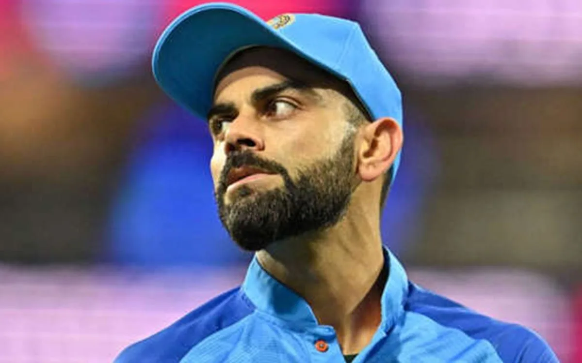 Virat Kohli Shows Distress After Privacy Breach In Perth Cricket